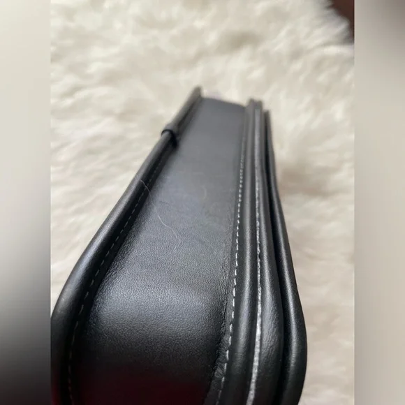 New! Coach Dinky Black Leather Bag - Picture 3 of 9